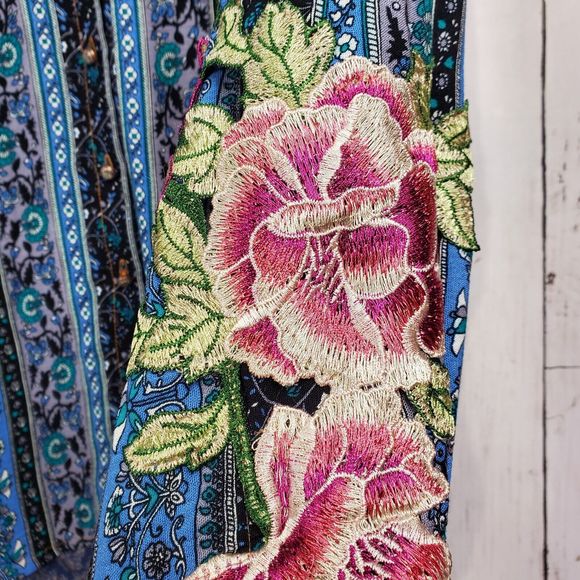 Aratta Silent Journey Embroidered Floral Blouse Tunic Womens Large Blue Boho EUC - Picture 7 of 16